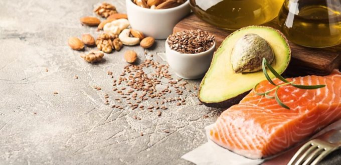 foods rich in healthy fats